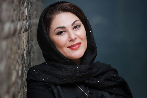 خانم لاله اسکندری خیلی ممنون که شهر را زیبا می‌کنید!