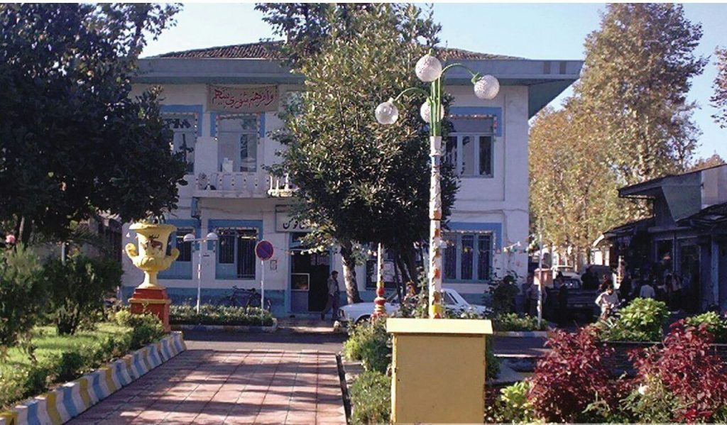 ساختمان اداره شهرداری فومن؛ یک بنای کاملا آلمانی در گیلان