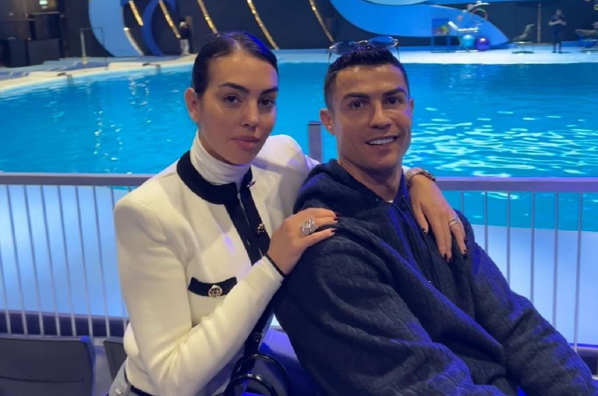 ویلای 4 میلیون دلاری رونالدو در عربستان؛ دسترسی فقط با قایق و هواپیما!