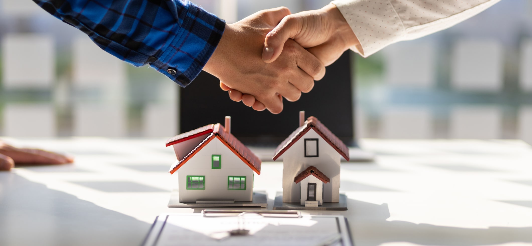 خانه‌ای که یکی از این ۱۰ عیب را داشته باشد، خریدنی نیست