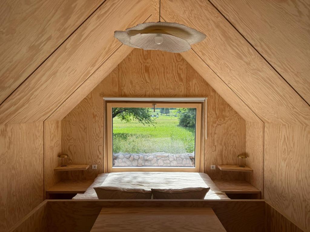 ۸ اتاق‌خواب مینیمال و خارق‌العاده که باید ببینید!