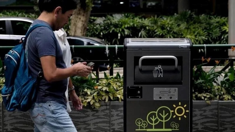 شگفتانه جدید شهرداری تهران؛ زباله‌ها با فناوری جمع می‌شوند!