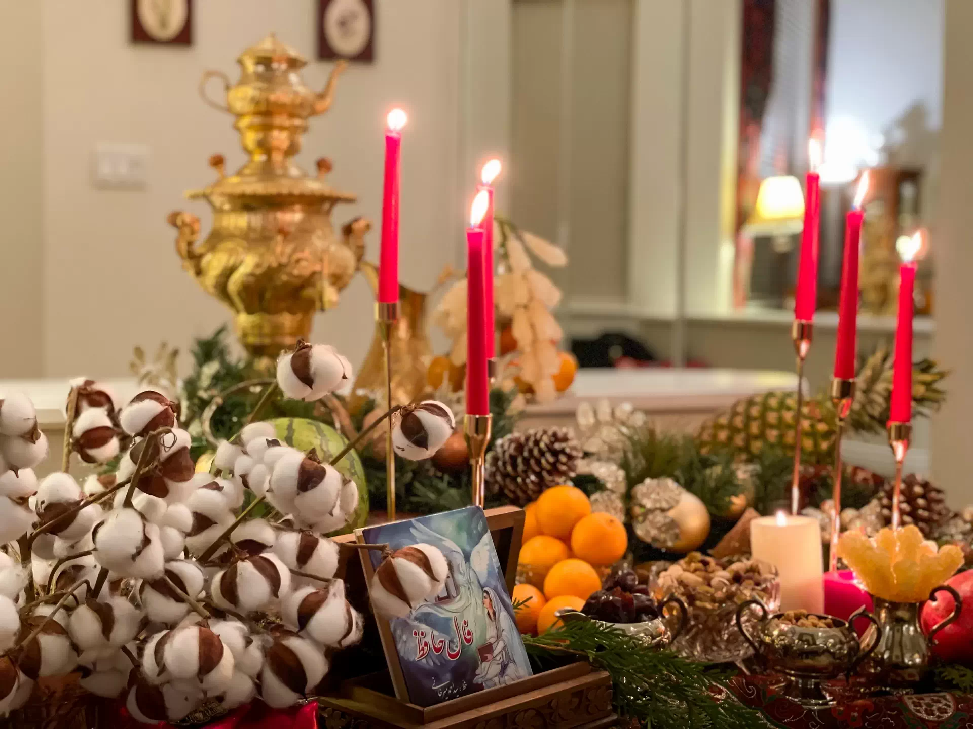 بلاگرهای اینستاگرامی بس کنید! سفره‌های میلیونی یلدا برای مردم واقعی نیست