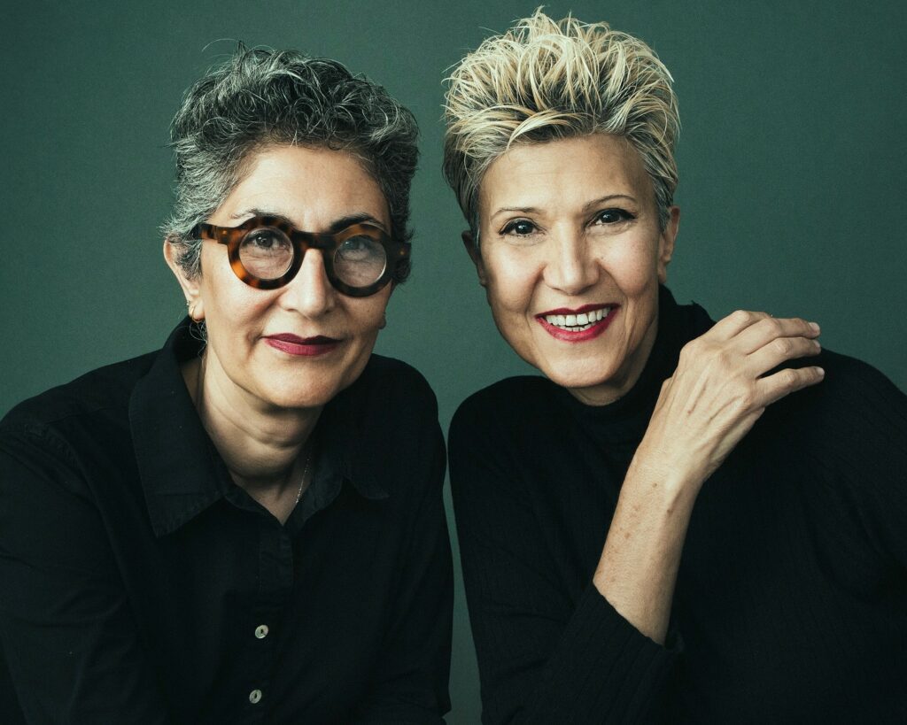 مژگان و گیسو؛ دو هنرمندی که معماری ایرانی را تا نیویورک بردند