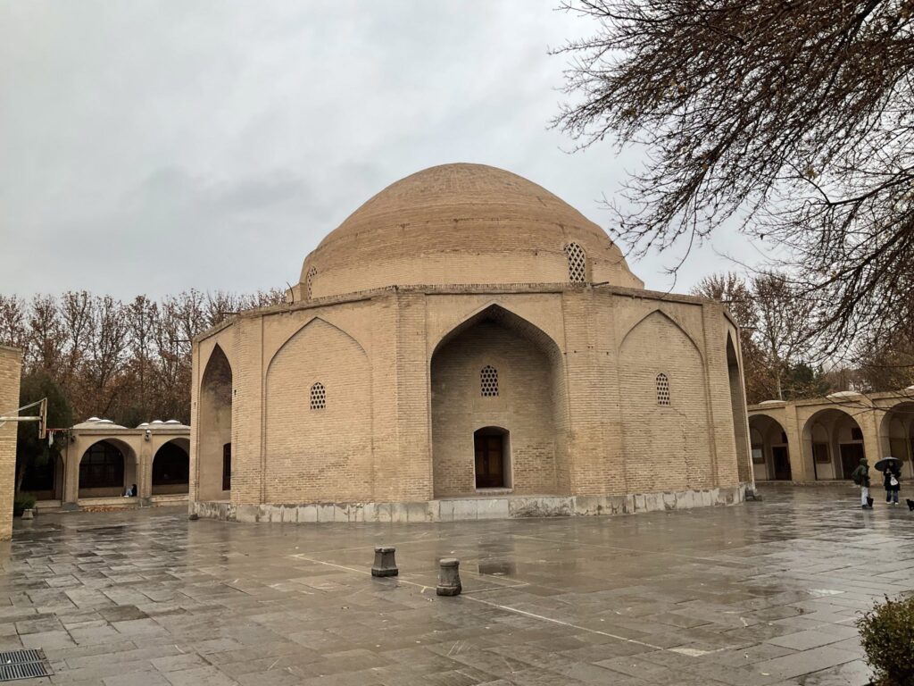 قشنگ‌ترین دانشگاه جهان در اصفهان است؛ استثنایی و دلبر