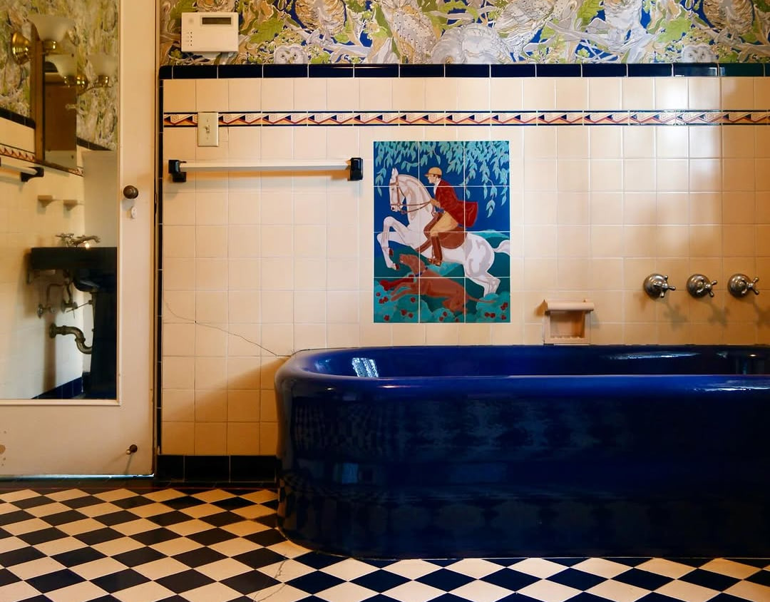 سمفونی سرامیک و کاشی؛ حمامی که ۱۰۰ سال زیبایی دارد