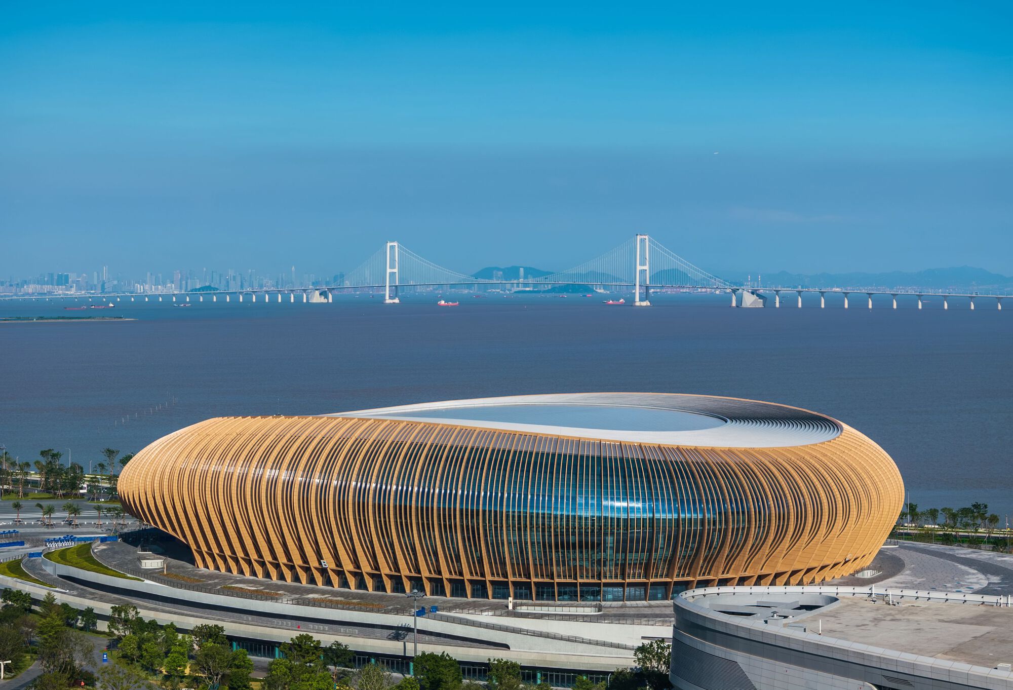 این 10 ساختمان خیره‌کننده مایه افتخار چین هستند!