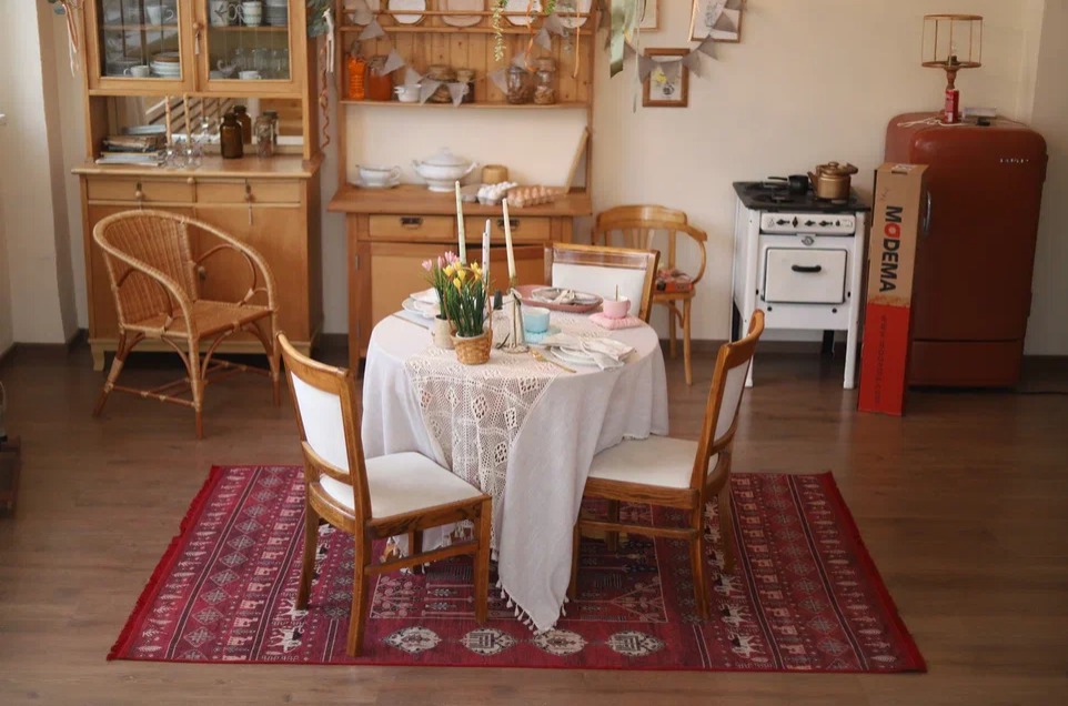 راهنمای انتخاب فرش مناسب برای آشپزخانه‌ های ایرانی