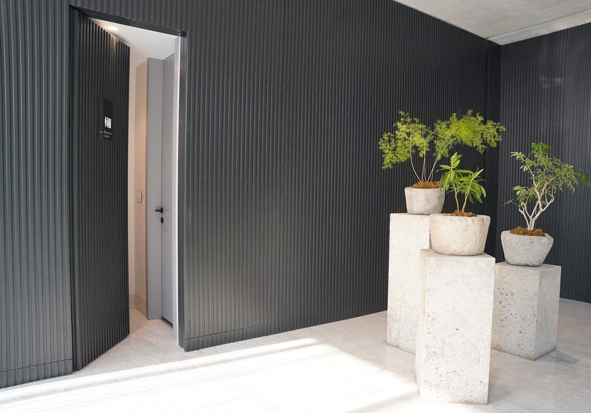 قیمت درب فریم لس و هر آنچه که باید بدانید تا سرتان کلاه نرود!