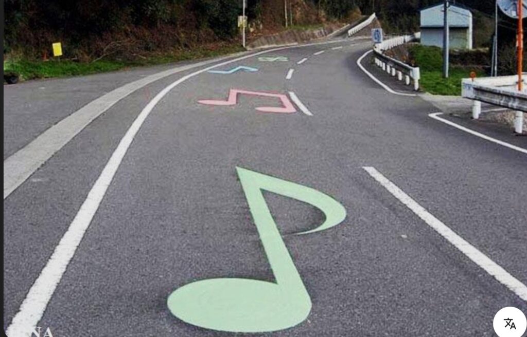 جاده موزیکال هم افتتاح شد؛ تجربه کنسرت روی آسفالت!