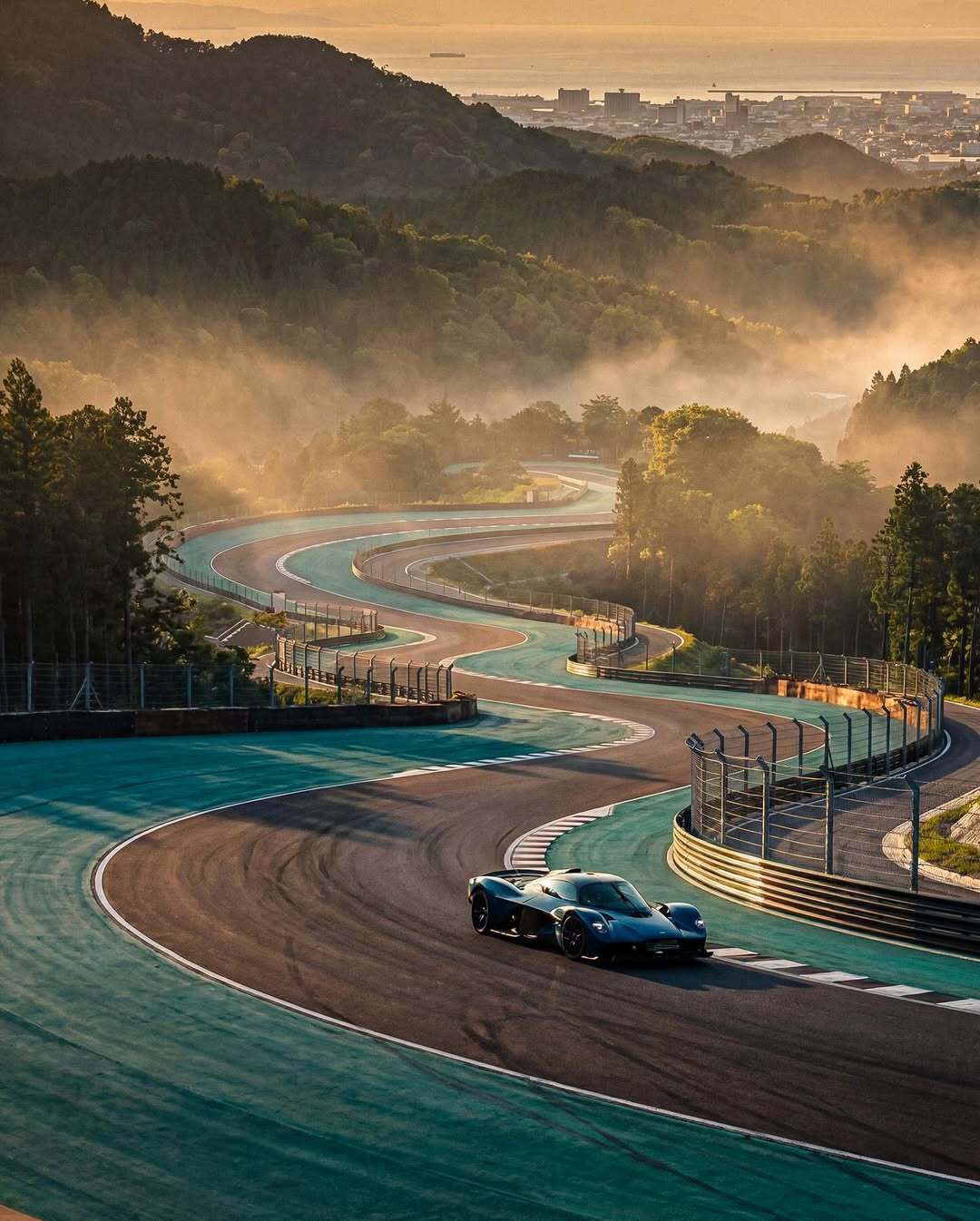 قلعه ۲۰۰ میلیون دلاری‌ای که بهشت ماشین‌بازهای جهان شده