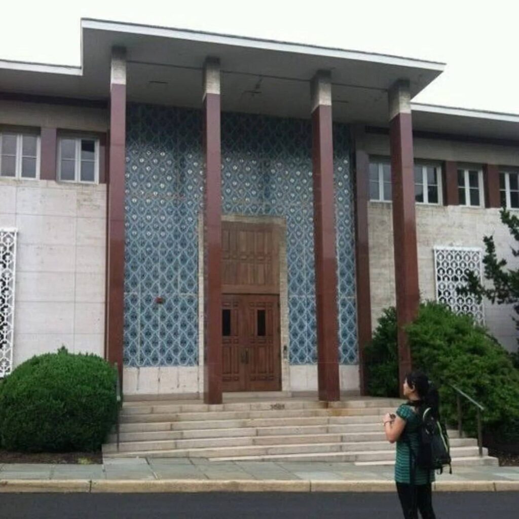 نکته جالب درباره ساختمان سفارت رها شده ایران در واشنگتن