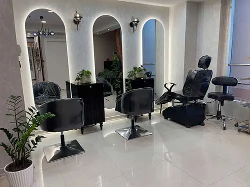 تغییر دکوراسیون دردناک آرایشگاه‌‌‌های زنانه طی 50 سال اخیر