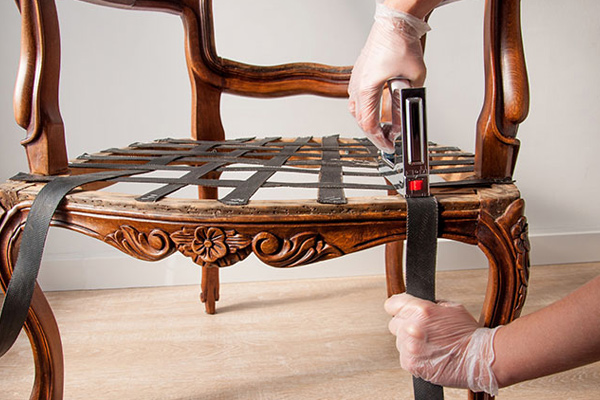 اگر مبلمانت ضربه خورده و یا یک گوشه‌اش پریده، چاره اینجاست