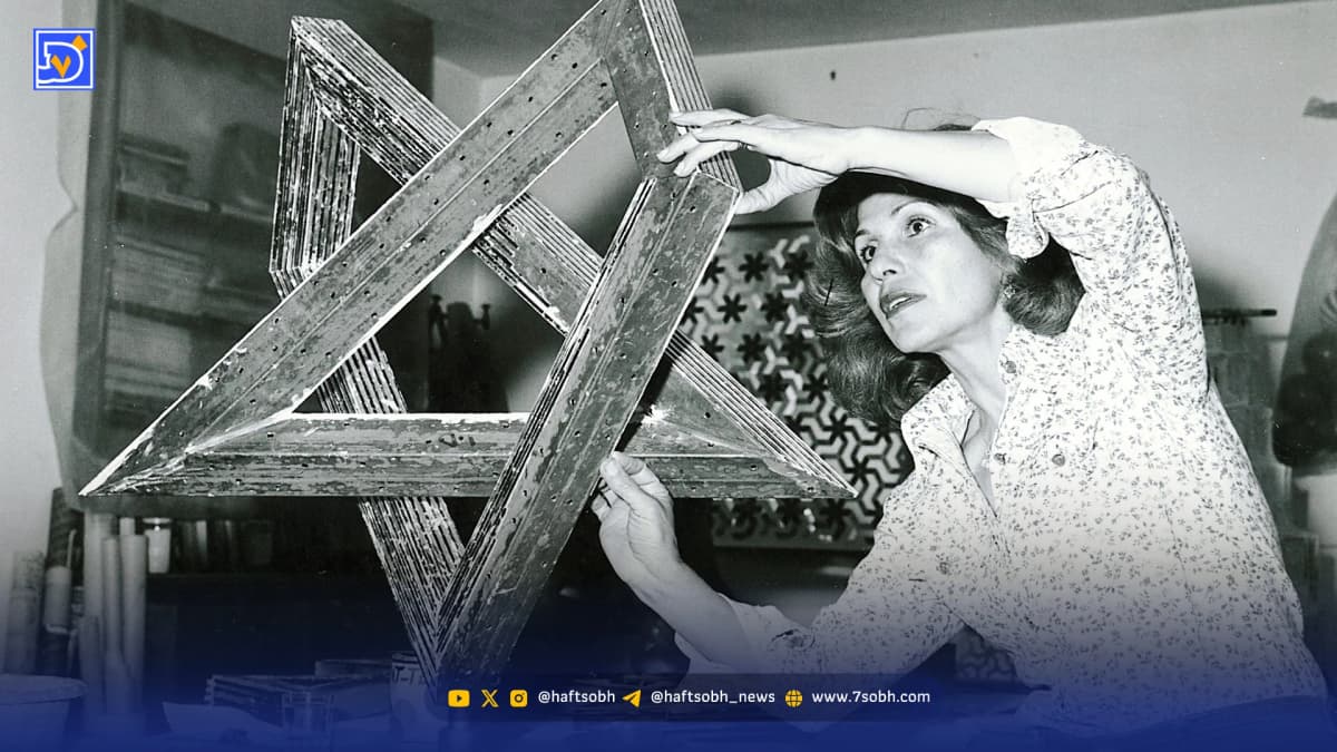 منیر فرمانفرماییان؛ زنی که آینه‌ها را به حرف آورد