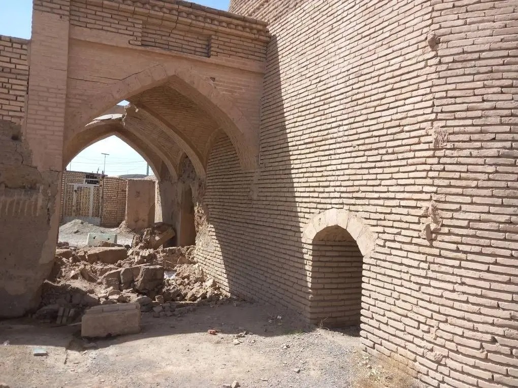 آسیب به کاروانسرای تاریخی کوهپایه در اصفهان