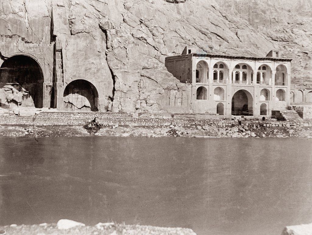 وقتی طاق بستان همسایه‌ای داشت؛ روایتی از عمارتی که ناپدید شد